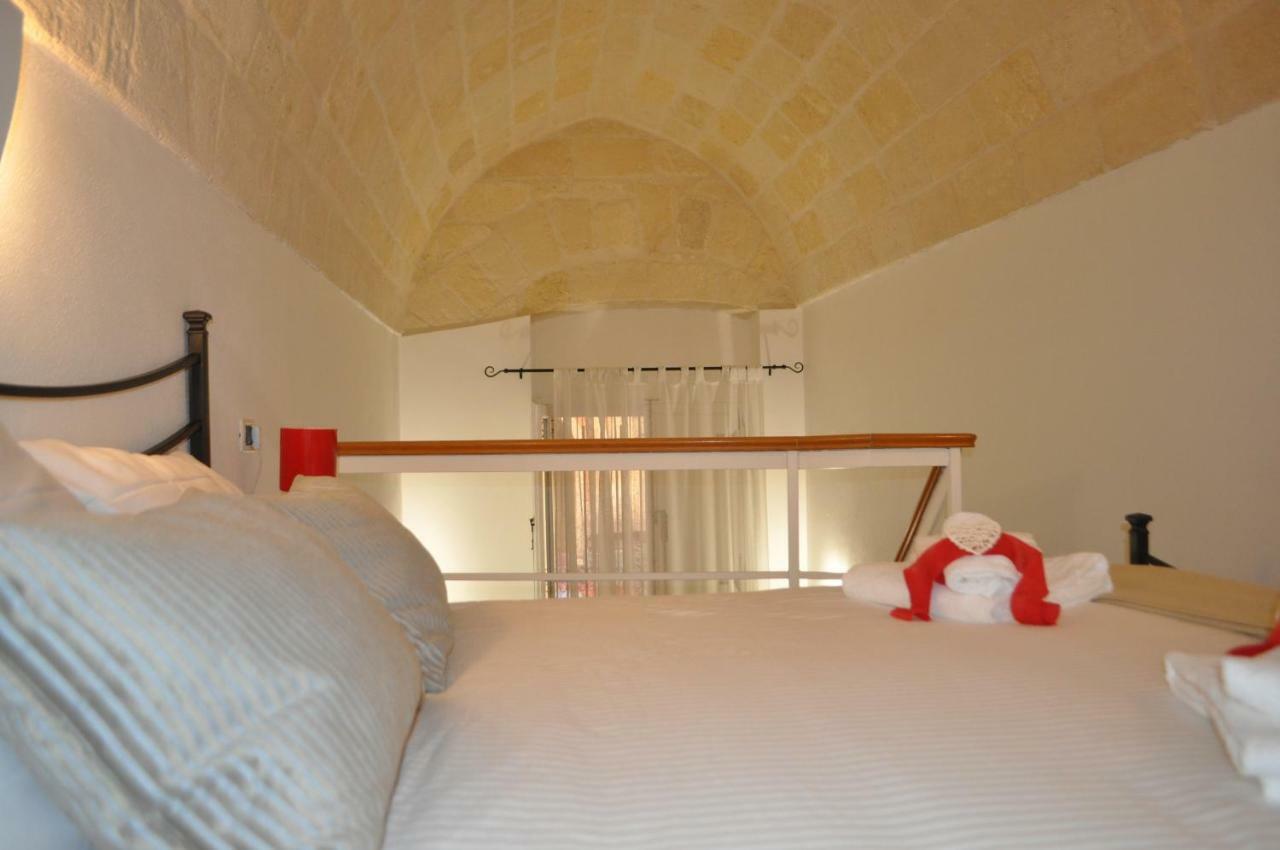 Suite Al Ponte Taranto Luaran gambar