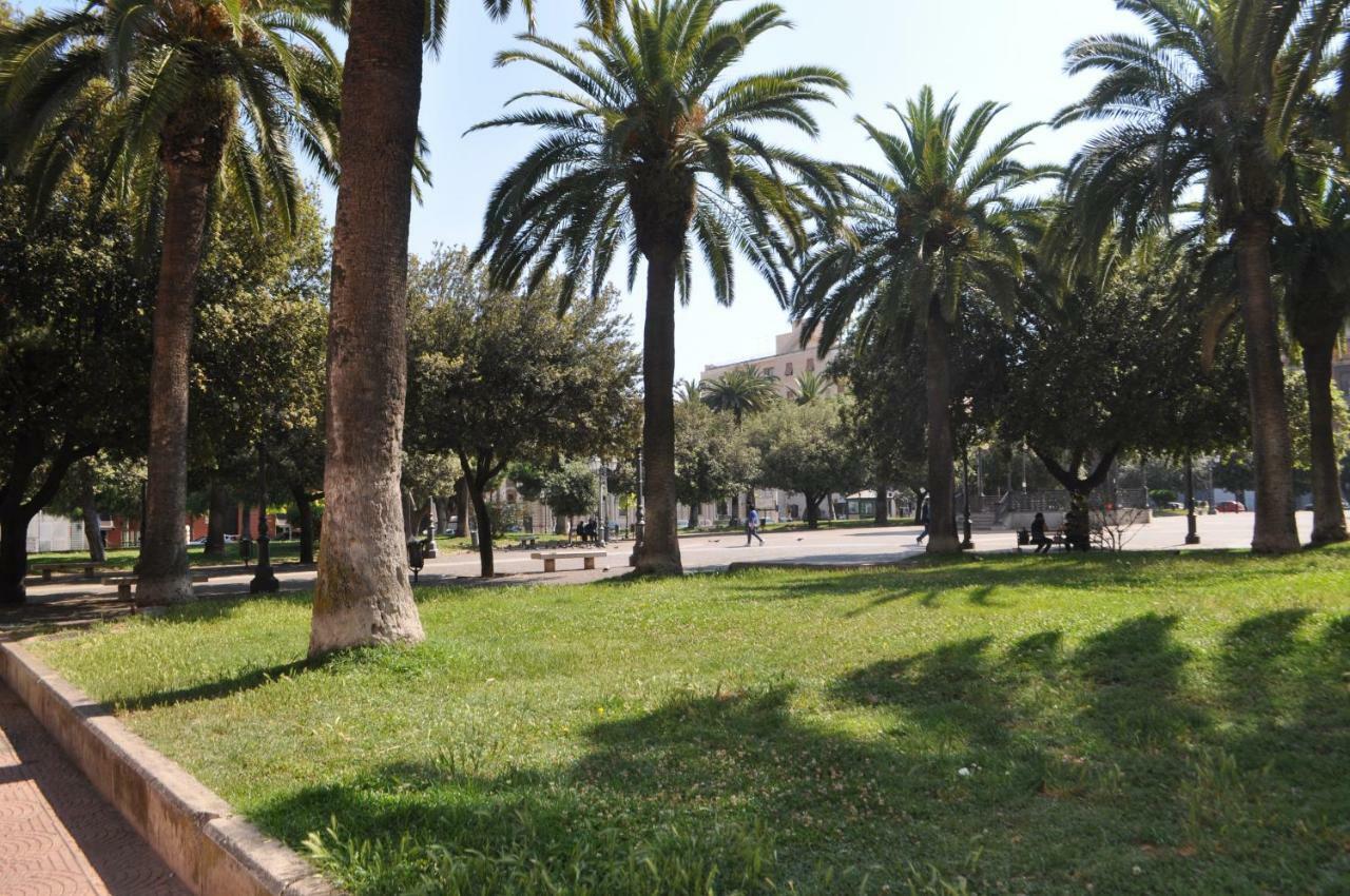Suite Al Ponte Taranto Luaran gambar