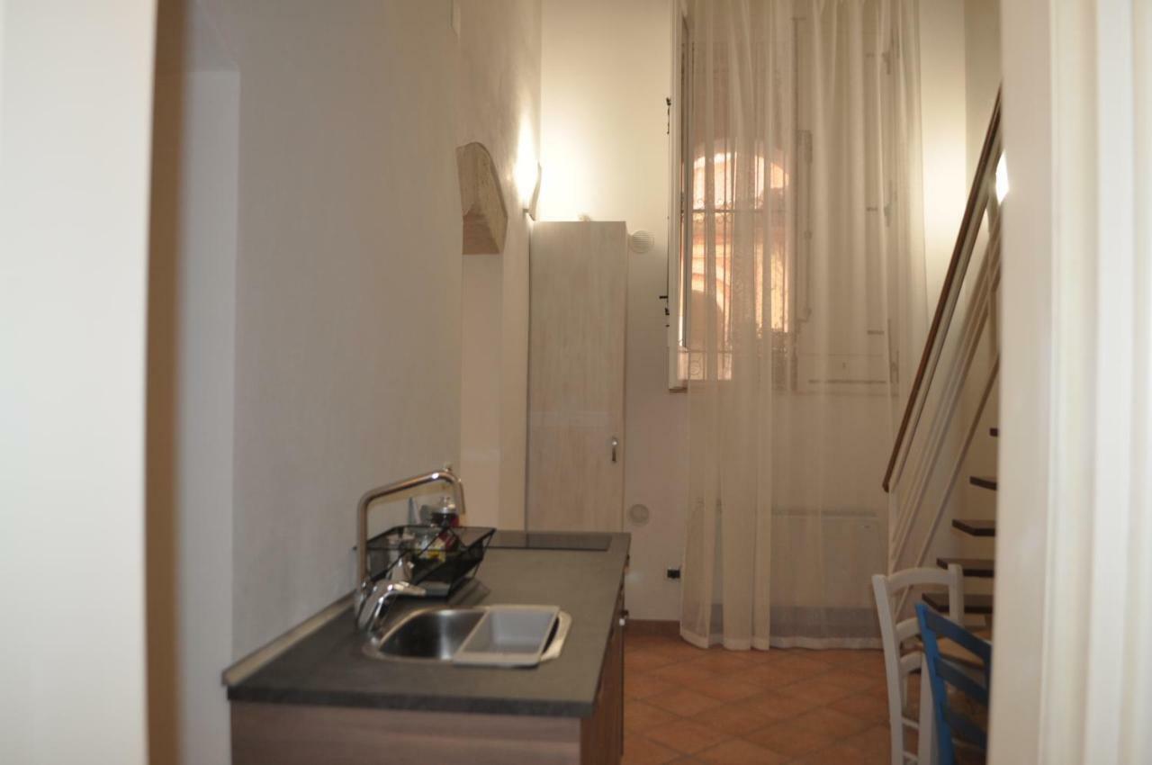 Suite Al Ponte Taranto Luaran gambar