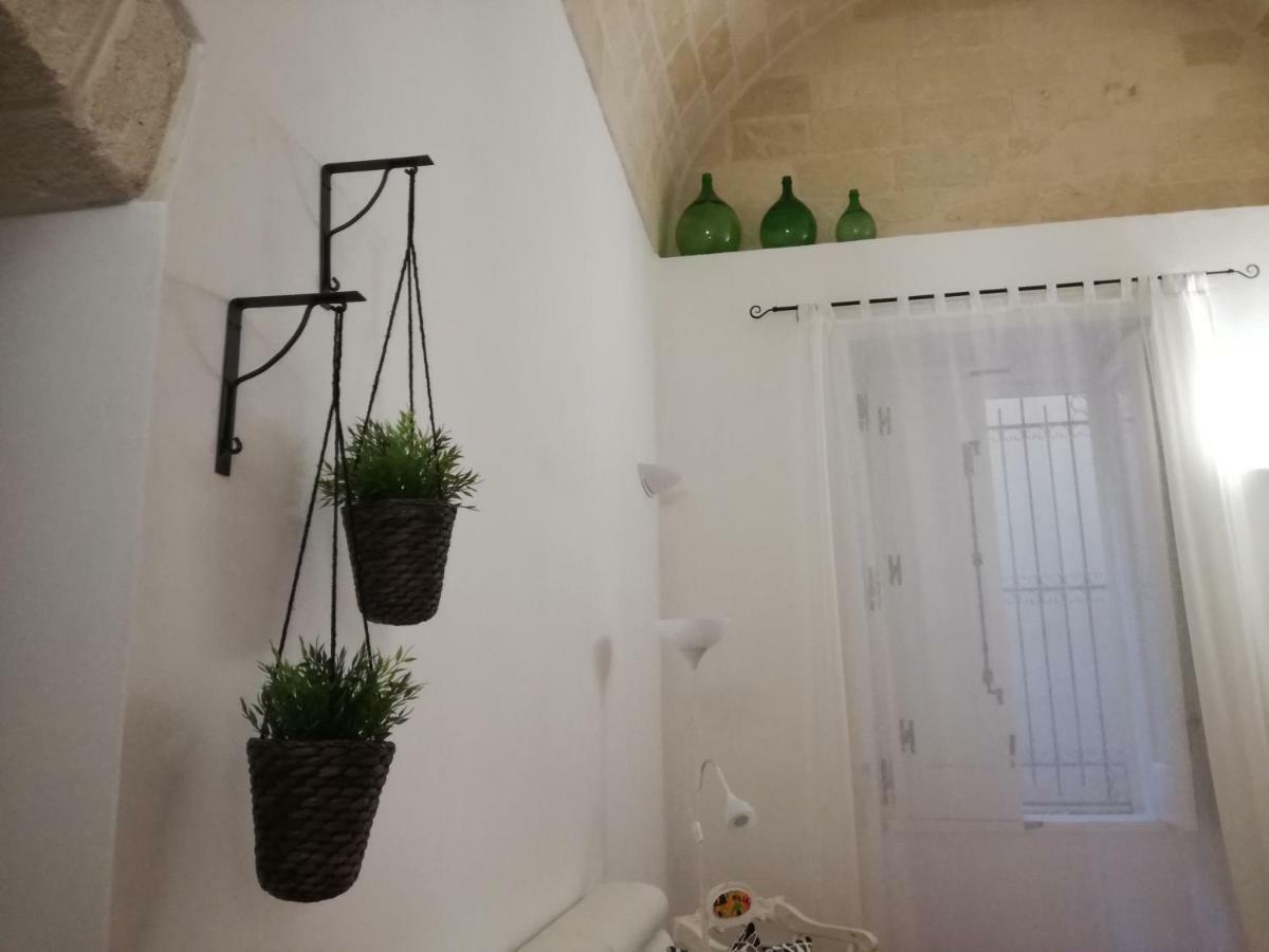 Suite Al Ponte Taranto Luaran gambar