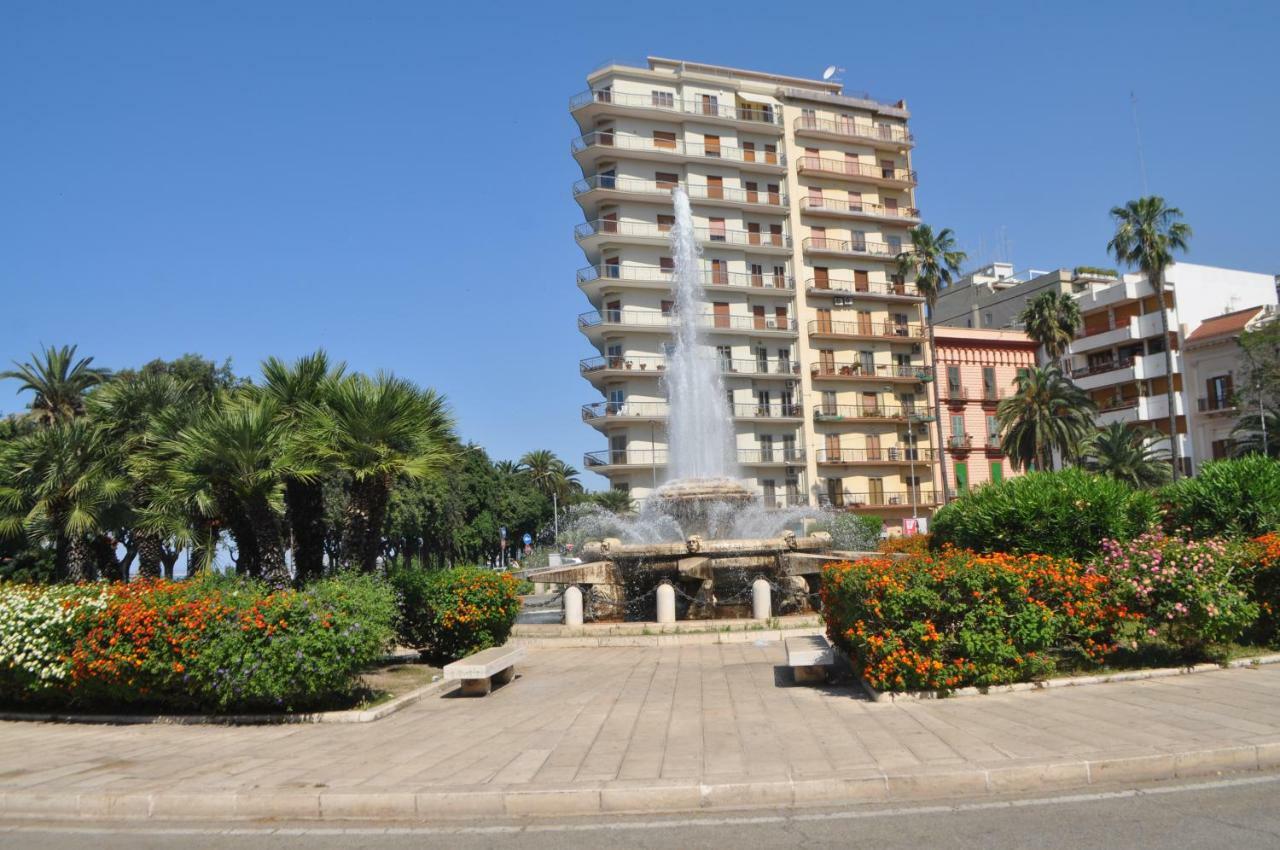 Suite Al Ponte Taranto Luaran gambar